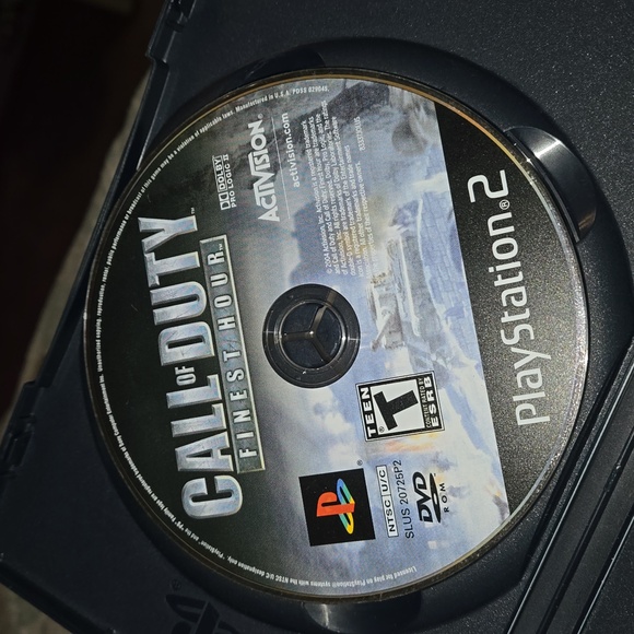 Sony Other - Call of Duty: Finest Hour on the PlayStation 2